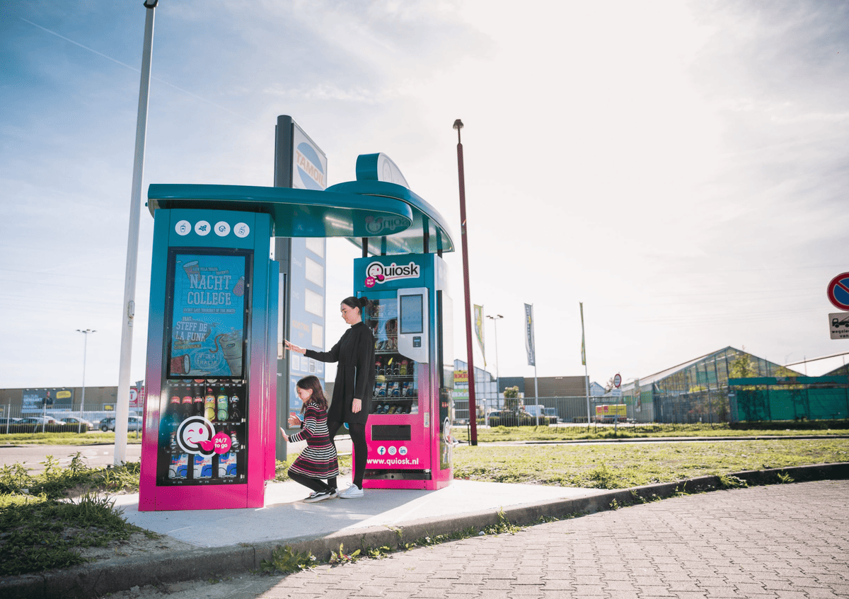 Quiosk Integrates Beetronics Touchscreens in Self‑Service Vending Kiosks