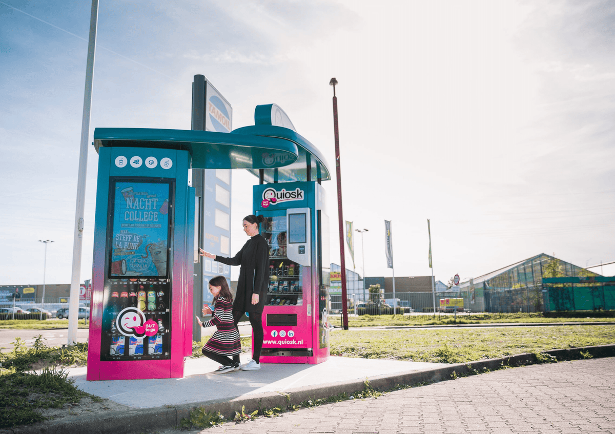 Quiosk Integrates Beetronics Touchscreens in Self‑Service Vending Kiosks