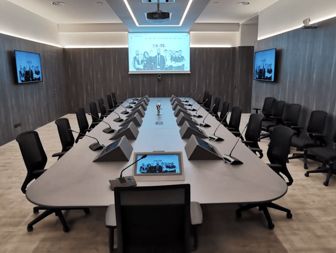Réunion et conférence Écrans pour bureaux, conférence et salles de réunion