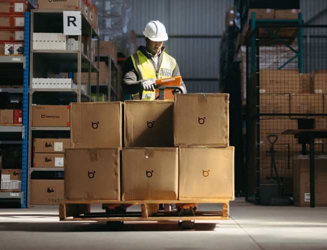 Moniteurs pour rack 19 pouces Compatibles avec un usage en continu